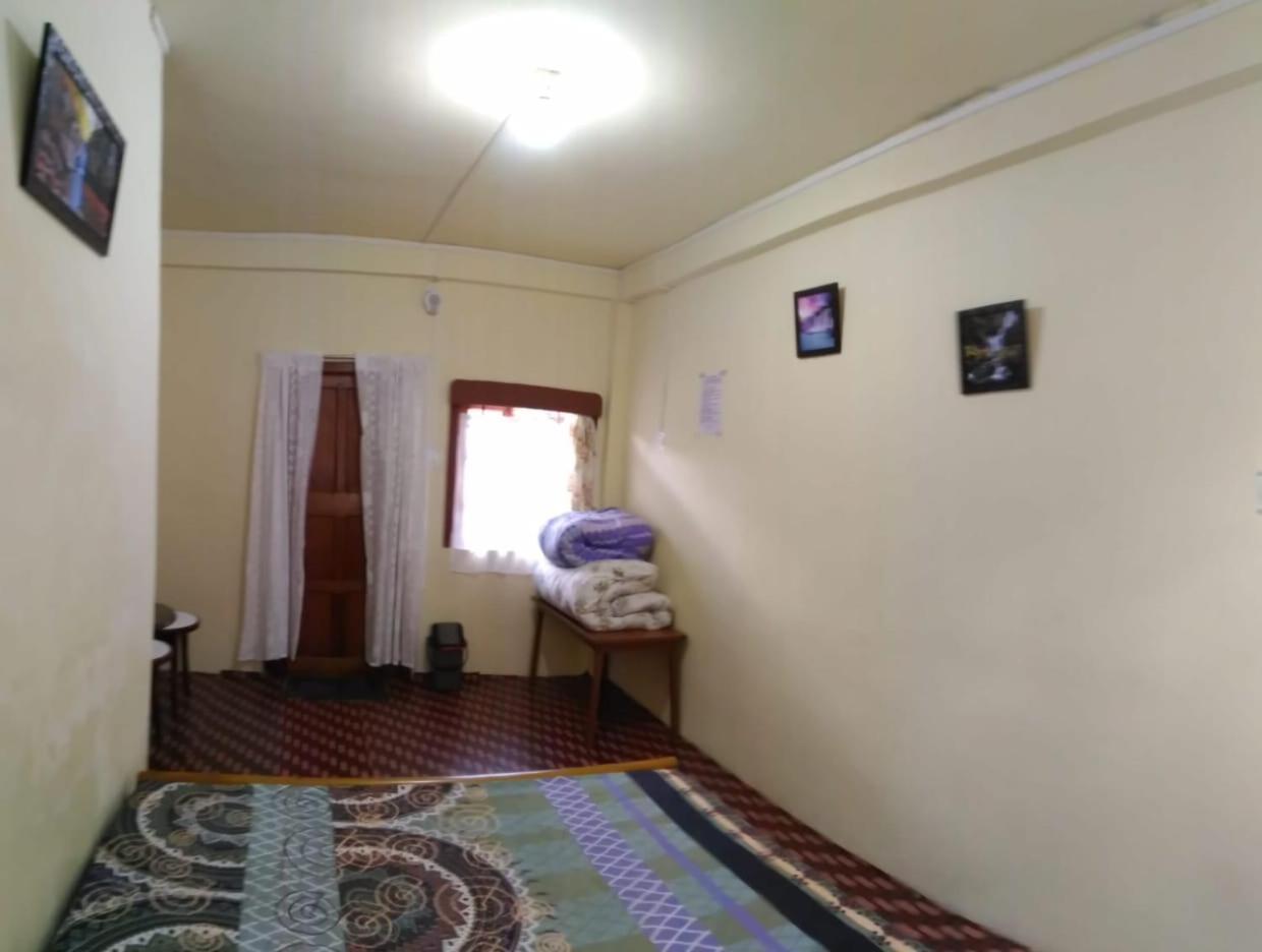 Goshen Homestay Cherrapunji Exteriör bild